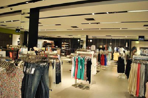 印江商场里的店面怎么装修？