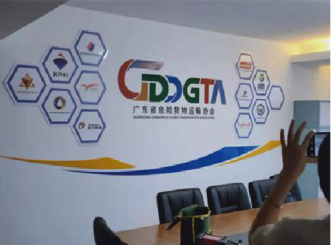 印江公司走廊文化墙如何设计布置？